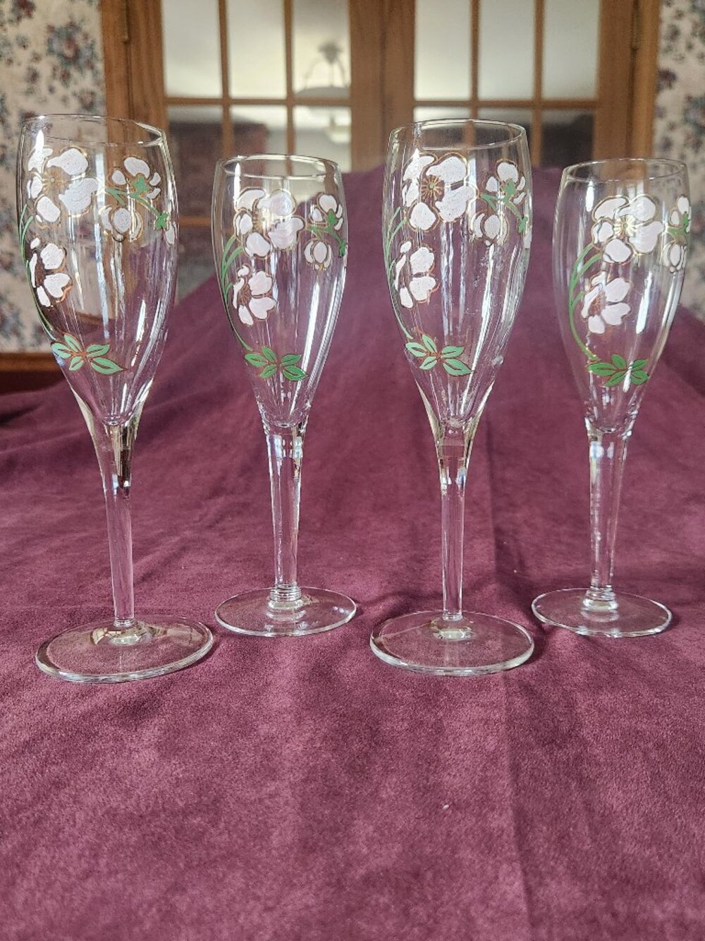 Perrier-Jouet Belle Epoque Hand Painted Anemone Champagne Flutes Set of 4 w Bag